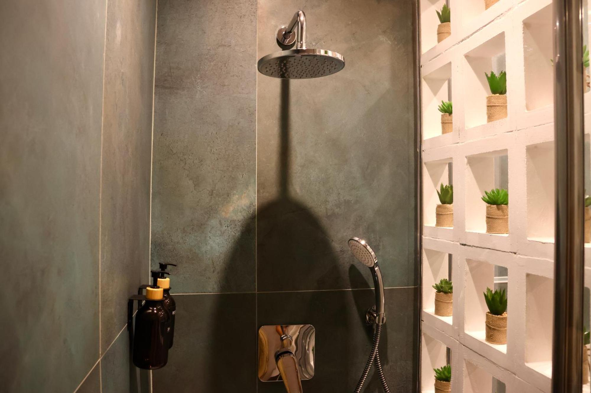 קטאניה Holiday Lux Boutique Room מראה חיצוני תמונה